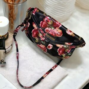 48 hour Sale Juicy Couture Floral Bag NWOT Final Sale